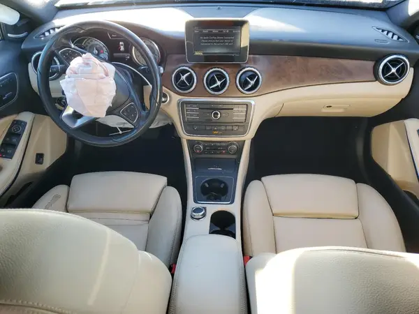WDCTG4EB6HJ349660 2017 MERCEDES-BENZ GLA-KLASSE - Image 8