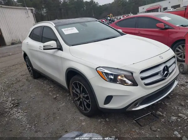 WDCTG4EB6HJ362974 2017 MERCEDES-BENZ GLA-KLASSE - Image 1