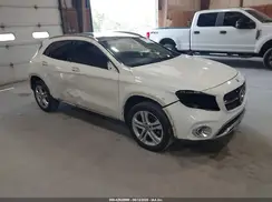 WDCTG4EB6JJ415498 2018 MERCEDES-BENZ GLA-KLASSE