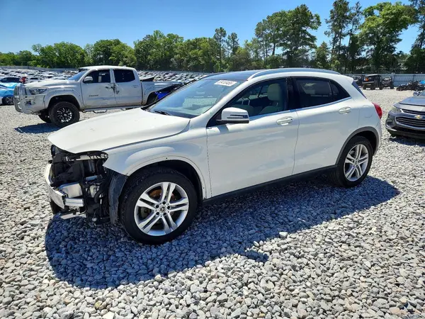 WDCTG4EB6JJ423200 2018 MERCEDES-BENZ GLA-KLASSE - Image 1