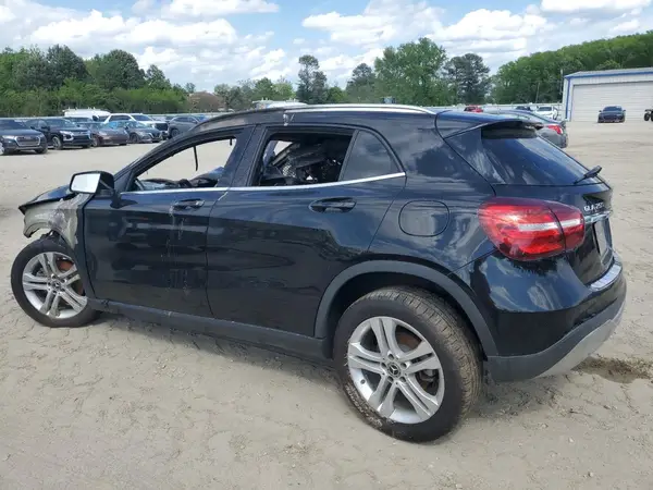 WDCTG4EB6KJ551938 2019 MERCEDES-BENZ GLA-KLASSE - Image 2