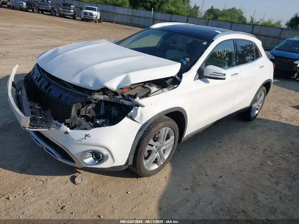 WDCTG4EB6KU016414 2019 MERCEDES-BENZ GLA-KLASSE - Image 2