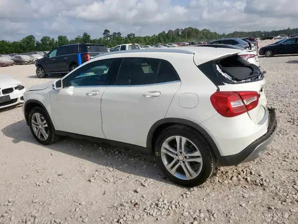 WDCTG4EB7HJ285533 2017 MERCEDES-BENZ GLA-KLASSE - Image 2