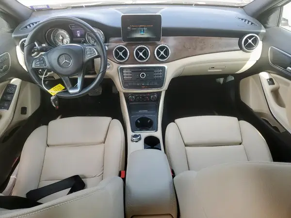 WDCTG4EB7HJ285533 2017 MERCEDES-BENZ GLA-KLASSE - Image 8