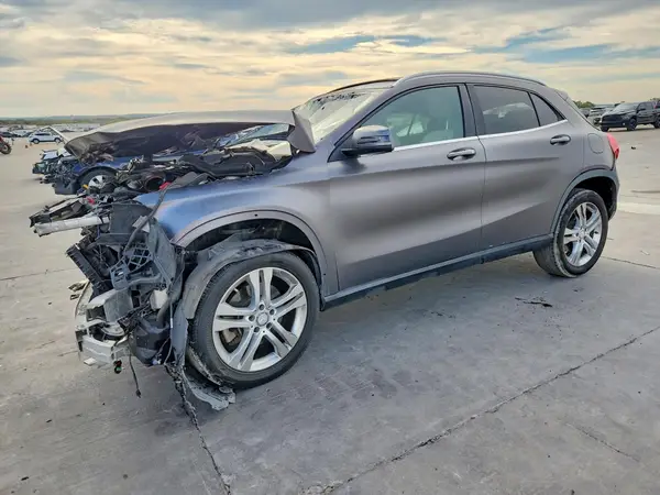 WDCTG4EB7HJ313315 2017 MERCEDES-BENZ GLA-KLASSE - Image 1
