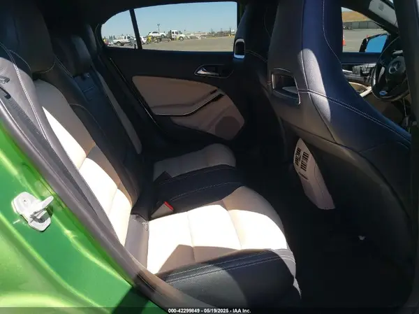 WDCTG4EB7HJ327361 2017 MERCEDES-BENZ GLA-KLASSE - Image 8