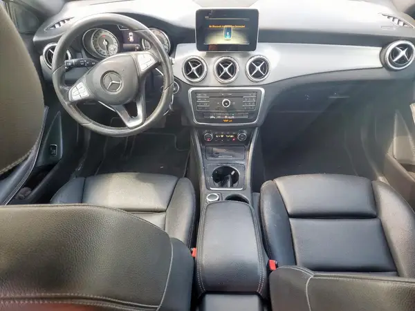 WDCTG4EB7HJ358092 2017 MERCEDES-BENZ GLA-KLASSE - Image 8