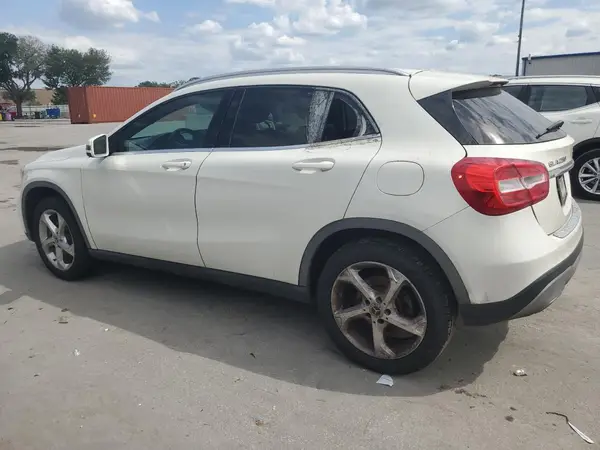 WDCTG4EB7JJ468128 2018 MERCEDES-BENZ GLA-KLASSE - Image 2