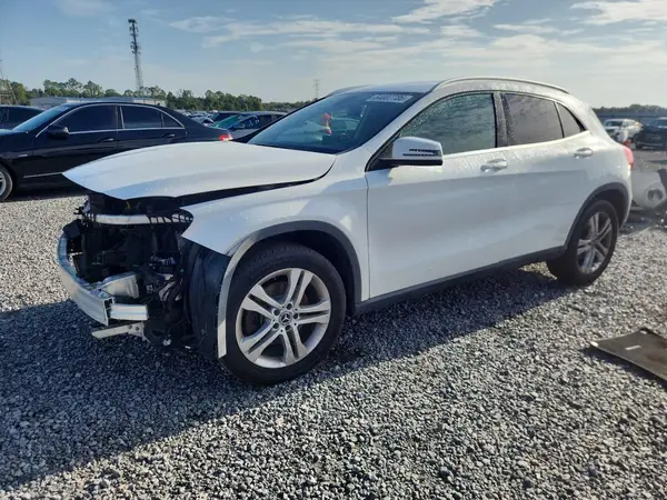 WDCTG4EB7JU000236 2018 MERCEDES-BENZ GLA-KLASSE - Image 1