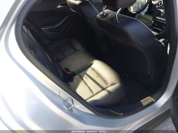 WDCTG4EB7KU007608 2019 MERCEDES-BENZ GLA-KLASSE - Image 8
