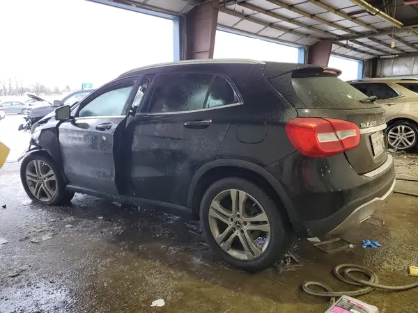WDCTG4EB7KU010380 2019 MERCEDES-BENZ GLA-KLASSE - Image 2