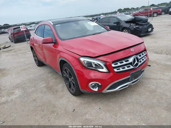 WDCTG4EB7KU019788 2019 MERCEDES-BENZ GLA-KLASSE - Image 1