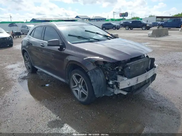 WDCTG4EB8GJ210399 2016 MERCEDES-BENZ GLA-KLASSE - Image 1
