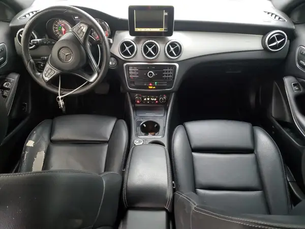 WDCTG4EB8HJ304753 2017 MERCEDES-BENZ GLA-KLASSE - Image 8
