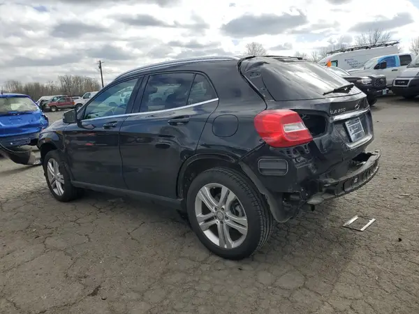 WDCTG4EB8HJ321990 2017 MERCEDES-BENZ GLA-KLASSE - Image 2