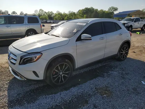 WDCTG4EB8HJ335999 2017 MERCEDES-BENZ GLA-KLASSE - Image 1