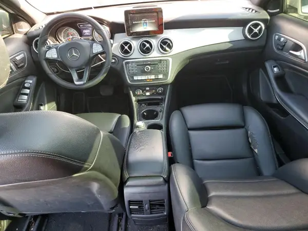 WDCTG4EB8HJ335999 2017 MERCEDES-BENZ GLA-KLASSE - Image 8