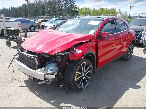WDCTG4EB8HJ341365 2017 MERCEDES-BENZ GLA-KLASSE - Image 2