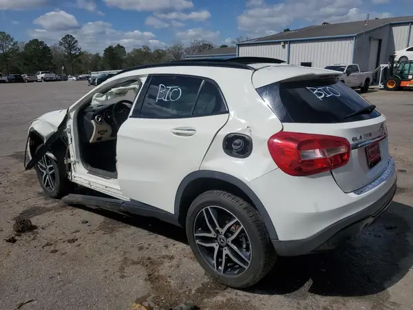 WDCTG4EB8JJ412490 2018 MERCEDES-BENZ GLA-KLASSE - Image 2
