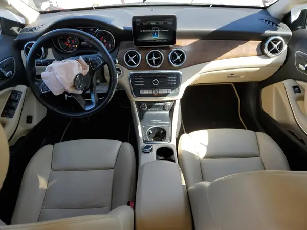 WDCTG4EB8JJ438104 2018 MERCEDES-BENZ GLA-KLASSE - Image 8