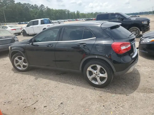 WDCTG4EB8JJ458708 2018 MERCEDES-BENZ GLA-KLASSE - Image 2