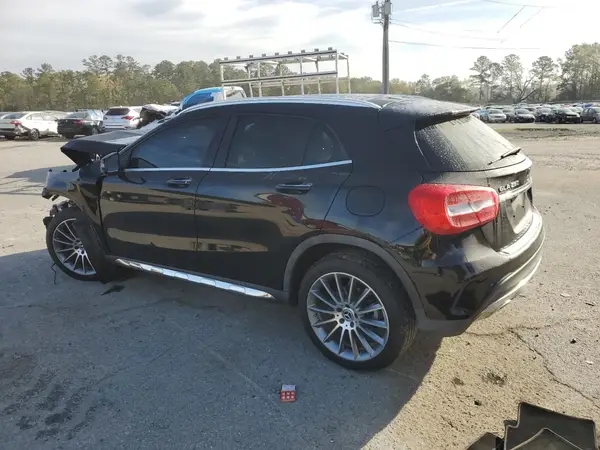 WDCTG4EB8JJ501699 2018 MERCEDES-BENZ GLA-KLASSE - Image 2