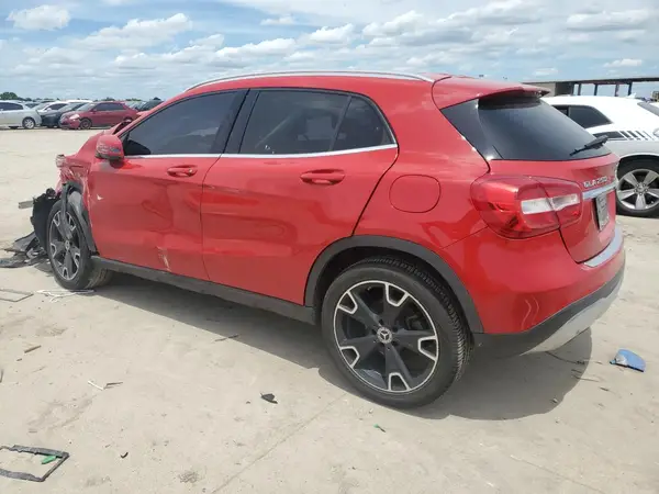 WDCTG4EB8KU009433 2019 MERCEDES-BENZ GLA-KLASSE - Image 2