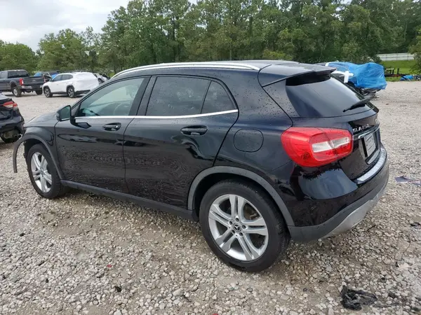 WDCTG4EB8KU015314 2019 MERCEDES-BENZ GLA-KLASSE - Image 2