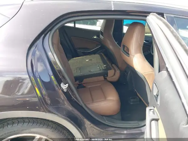 WDCTG4EB9GJ226062 2016 MERCEDES-BENZ GLA-KLASSE - Image 8