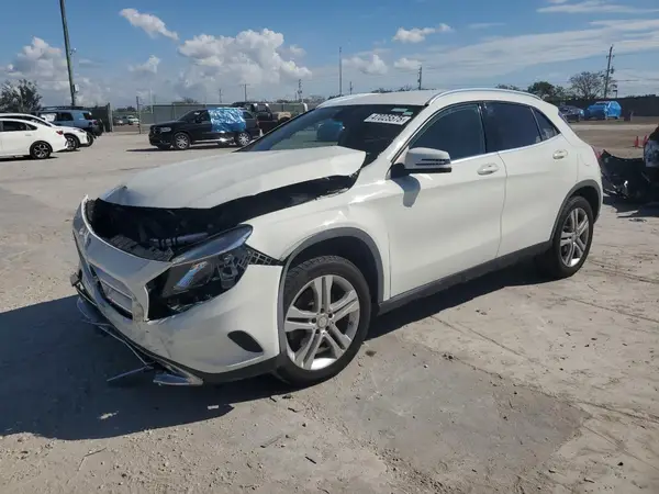 WDCTG4EB9HJ291379 2017 MERCEDES-BENZ GLA-KLASSE - Image 1