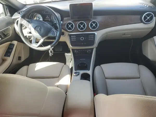 WDCTG4EB9HJ291379 2017 MERCEDES-BENZ GLA-KLASSE - Image 8