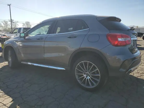 WDCTG4EB9JJ414149 2018 MERCEDES-BENZ GLA-KLASSE - Image 2