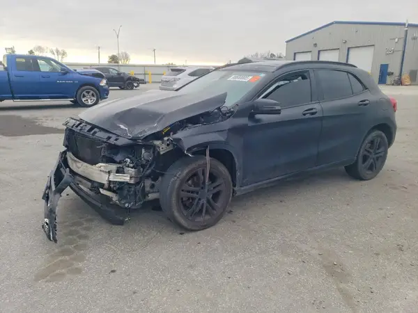 WDCTG4EB9JJ478353 2018 MERCEDES-BENZ GLA-KLASSE - Image 1