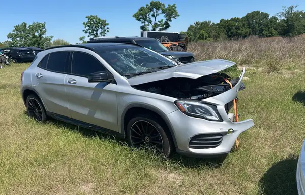 WDCTG4EB9JJ483844 2018 MERCEDES-BENZ GLA-KLASSE - Image 1