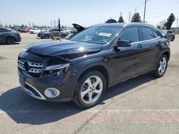 WDCTG4EB9KJ551075 2019 MERCEDES-BENZ GLA-KLASSE - Image 1