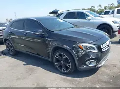 WDCTG4EB9KU011658 2019 MERCEDES-BENZ GLA-KLASSE
