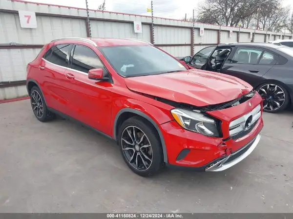 WDCTG4EBXHJ303071 2017 MERCEDES-BENZ GLA-KLASSE - Image 1