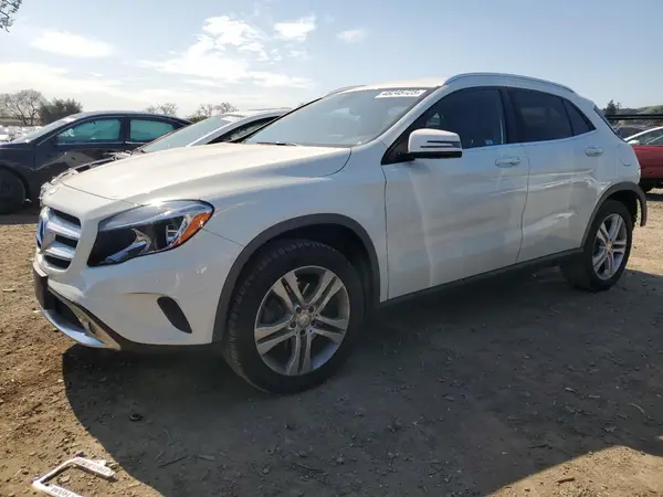 WDCTG4EBXHJ306326 2017 MERCEDES-BENZ GLA-KLASSE - Image 1