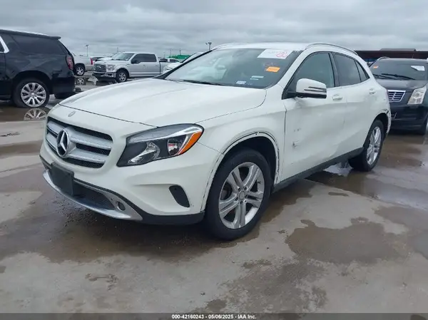 WDCTG4EBXHJ324468 2017 MERCEDES-BENZ GLA-KLASSE - Image 2