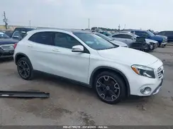 WDCTG4EBXJJ491239 2018 MERCEDES-BENZ GLA-KLASSE