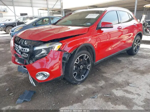 WDCTG4EBXKU015542 2019 MERCEDES-BENZ GLA-KLASSE - Image 2