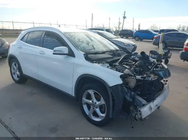 WDCTG4EBXKU017078 2019 MERCEDES-BENZ GLA-KLASSE