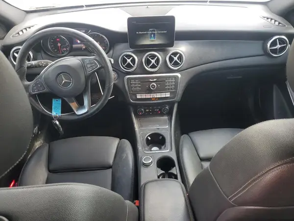 WDCTG4EBXKU018490 2019 MERCEDES-BENZ GLA-KLASSE - Image 8