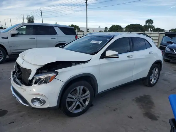 WDCTG4EBXKU020899 2019 MERCEDES-BENZ GLA-KLASSE - Image 1