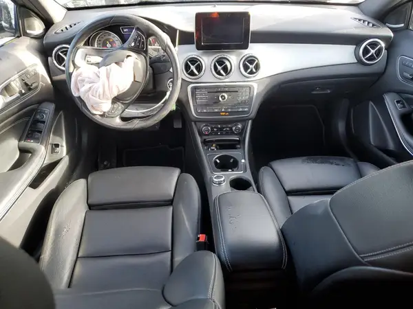 WDCTG4GB0HJ325741 2017 MERCEDES-BENZ GLA-KLASSE - Image 8
