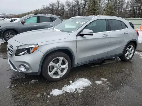 WDCTG4GB0JJ391678 2018 MERCEDES-BENZ GLA-KLASSE - Image 1