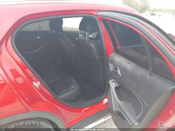 WDCTG4GB0JJ421004 2018 MERCEDES-BENZ GLA-KLASSE - Image 8
