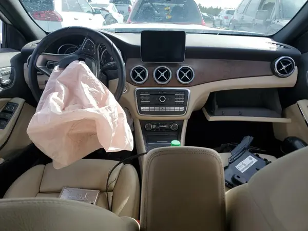 WDCTG4GB0JJ421729 2018 MERCEDES-BENZ GLA-KLASSE - Image 8