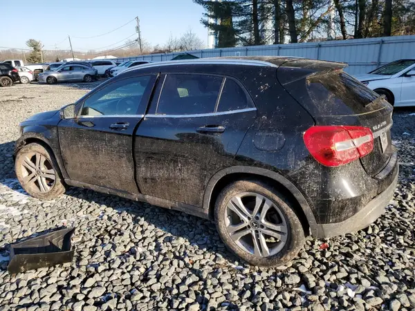 WDCTG4GB0JJ448025 2018 MERCEDES-BENZ GLA-KLASSE - Image 2