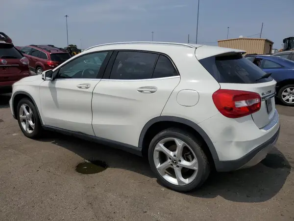 WDCTG4GB0JJ474785 2018 MERCEDES-BENZ GLA-KLASSE - Image 2